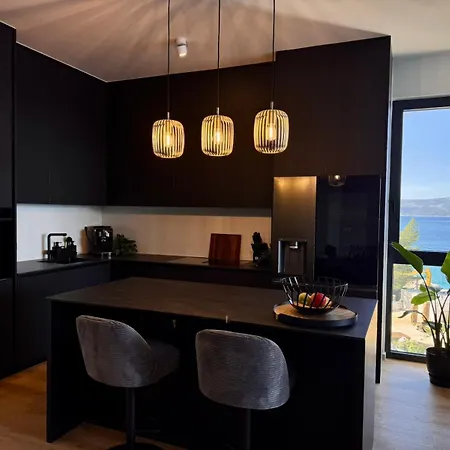 Jedro I Sidro Luxury Seafront With Panoramic Sea View Apartamento Omiš